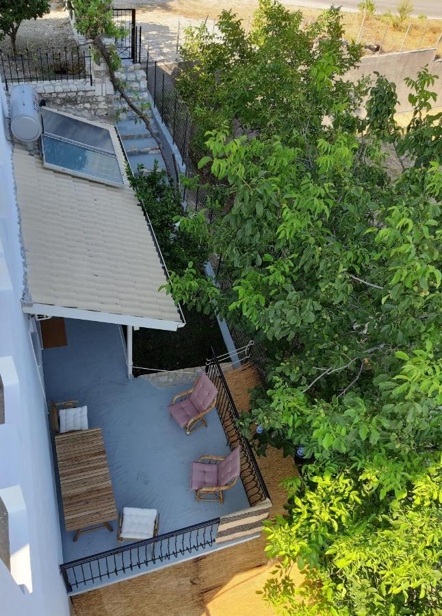 Byron House Apartment Parga Exterior photo
